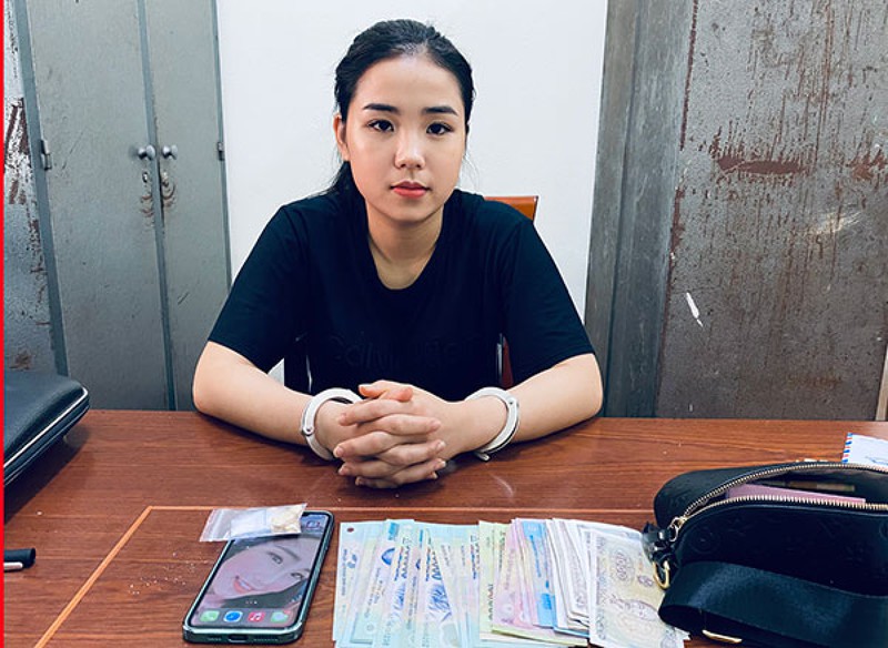 'Hot girl' mở quán bún bò Huế để bán ma túy